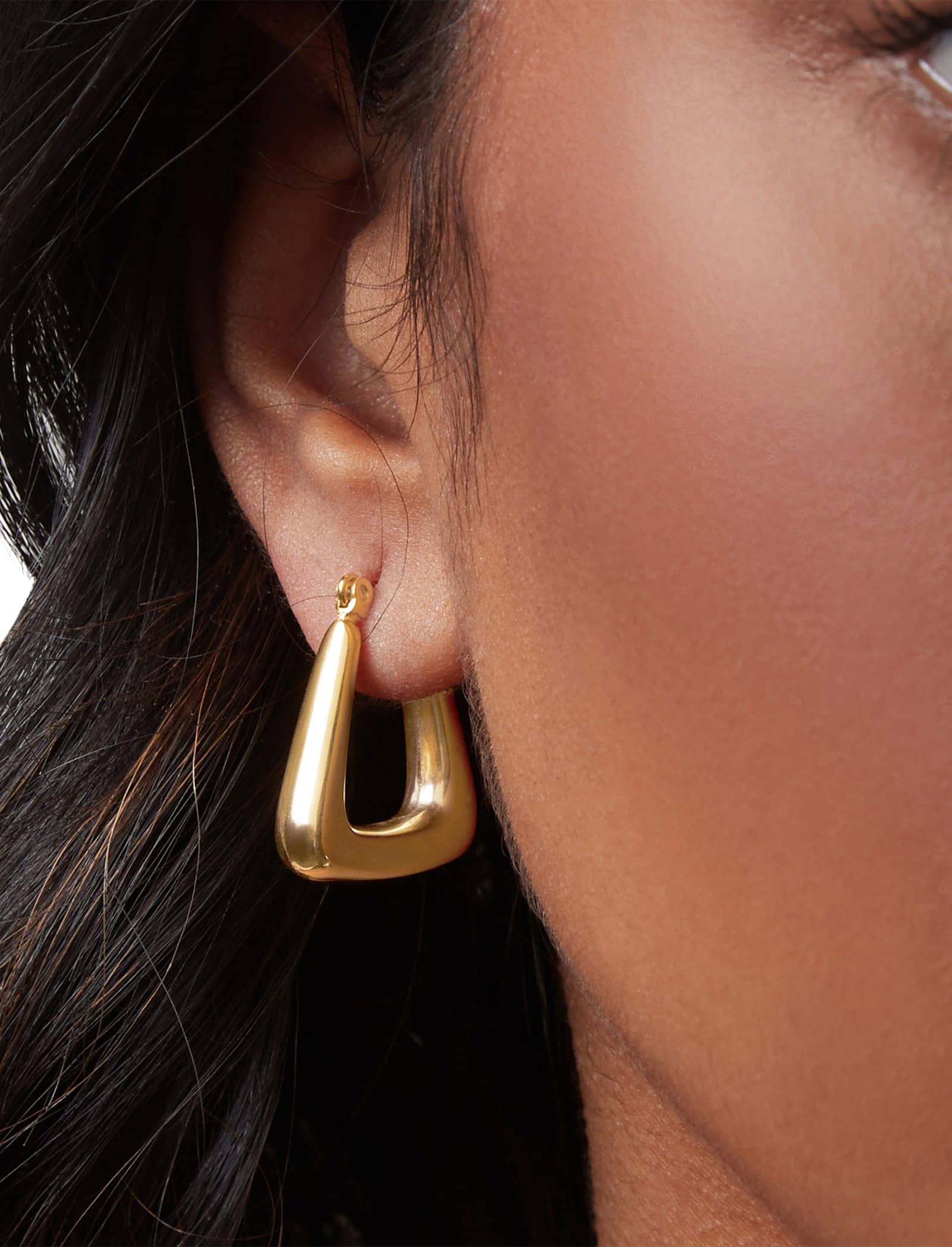 Pastiche  Kara Hoops - E1956YG