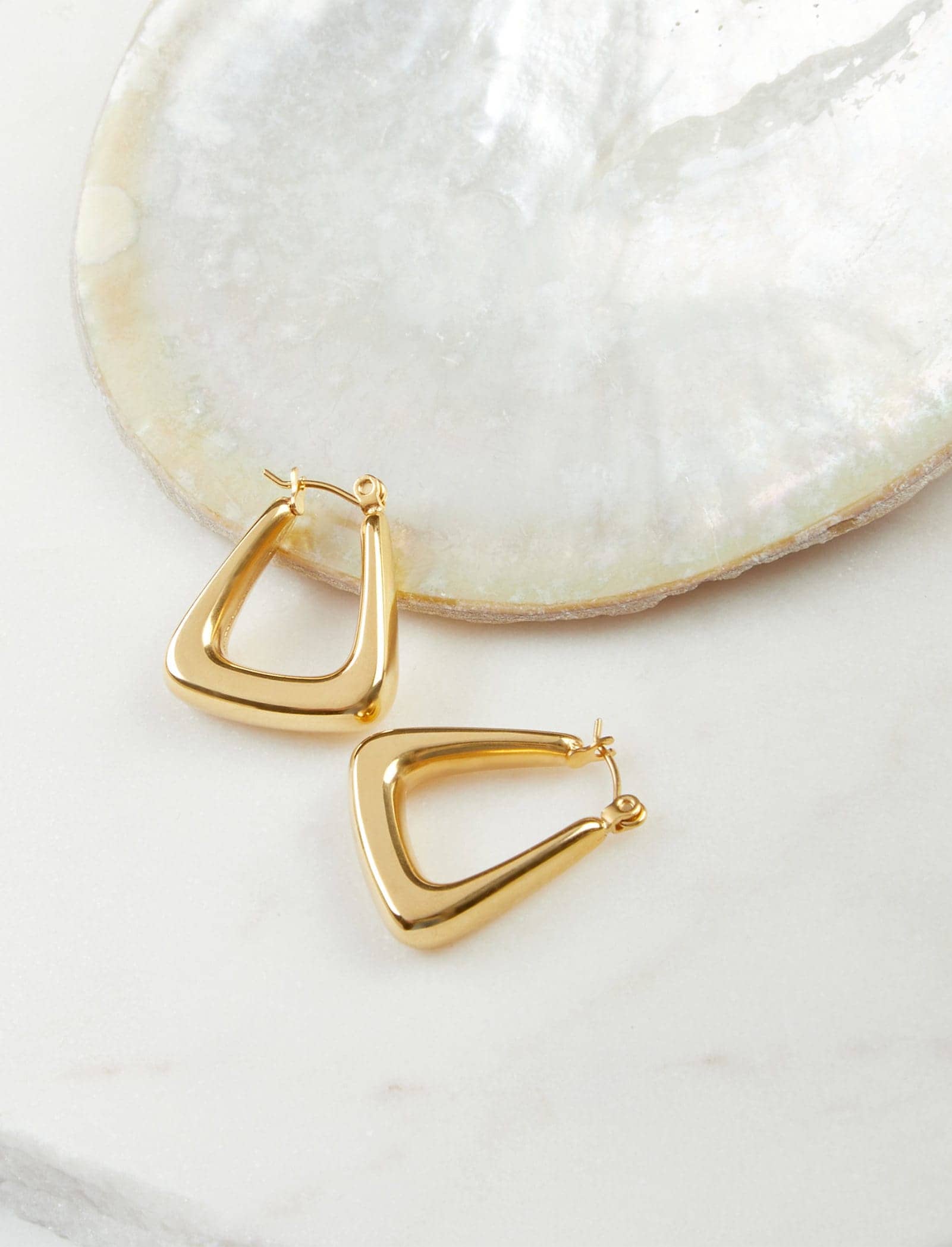 Pastiche  Kara Hoops - E1956YG